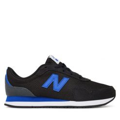 Sneakersy New Balance. Czarne trampki i tenisówki chłopięce New Balance, bez wzorów, bez zapięcia. Za 269.99 zł.