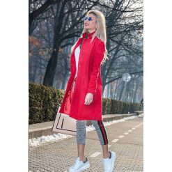 Płaszcz BEKA. Czerwone kurtki damskie Płaszcz BEKA, l, bez wzorów, bez kaptura. W wyprzedaży za 119.00 zł.