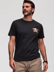 Bawełniany męski T-shirt o kroju regular z printem w stylu vitage tattoo - czarny V2. Czarne t-shirty męskie Ombre Clothing, m, bez wzorów, z bawełny, bez kołnierzyka. W wyprzedaży za 59.99 zł.