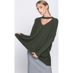 Ciemnozielony Sweter Can Remember. Zielone swetry damskie Born2be, na jesień. Za 79.99 zł.