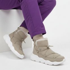 Botki damskie Big Star, cholewka z miękką wyściółką lekkie sznurowanie z regulacją elastyczna konstrukcja dopasowująca się do stopy gruba podeszwa, b. Brązowe kozaki damskie Big Star, bez obcasa. Za 179.00 zł.