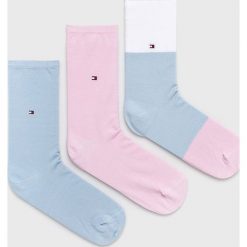 Tommy Hilfiger - Skarpetki (3-pack). Niebieskie skarpety damskie Tommy Hilfiger, bez wzorów, z bawełny. W wyprzedaży za 37.90 zł.