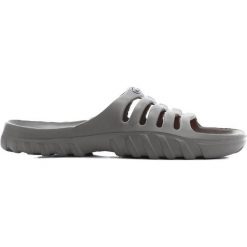 Szare Klapki Drizzly. Klapki męskie marki Born2be. Za 39.99 zł.