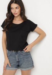 Czarny T-shirt z Bawełny Ozdobiony Kieszonką Ziarene. Czarne koszule damskie Born2be, l, bez wzorów, z bawełny, sportowe, bez kołnierzyka, bez ramiączek. Za 29.99 zł.