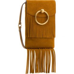 Torebka TORY BURCH - Farrah Fringe Phone 49679 Dark Tiramisu 223. Brązowe listonoszki damskie Tory Burch, ze skóry. W wyprzedaży za 849.00 zł.