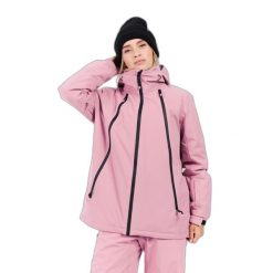 Damska kurtka narciarska Protest Nara. Czerwone kurtki snowboardowe damskie Protest, bez wzorów, bez kaptura, narciarskie. W wyprzedaży za 750.50 zł.