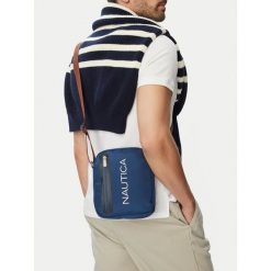 Saszetka Nautica. Niebieskie saszetki męskie Nautica, młodzieżowe, małe. Za 49.99 zł.