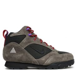 Trekkingi Nike. Szare buty sportowe męskie Nike, bez zapięcia, trekkingowe. Za 519.99 zł.
