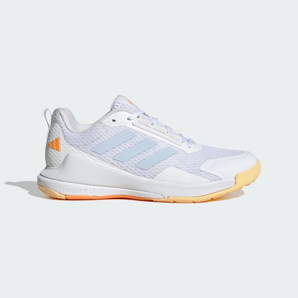 Buty Novaflight 2 Indoor. Czerwone obuwie sportowe damskie Adidas, bez wzorów, z gumy, trekkingowe. Za 479.00 zł.