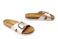 DR. BRINKMANN 700700-08 beige, klapki damskie. Brązowe klapki damskie Dr. Brinkmann, bez wzorów, bez obcasa. Za 219.90 zł.