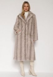 Jasnobeżowy Jednorzędowy Płaszcz Futerko o Klasycznym Kroju Yrelsha. Brązowe płaszcze damskie Born2be, l, bez wzorów, z futra, klasyczne, bez kaptura. Za 279.99 zł.
