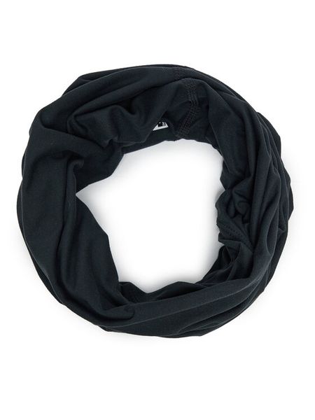 Nike Komin N.100.2586.042 Czarny. Czarne szaliki męskie Nike, bez wzorów, z poliesteru. Za 149.99 zł.