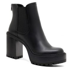 Botki Nine West. Czarne botki damskie Nine West, bez obcasa, na słupku, bez zapięcia. Za 299.99 zł.