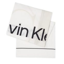 Chusta Calvin Klein. Białe szaliki i chusty damskie Calvin Klein, bez wzorów. Za 289.99 zł.