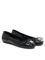 Furla Baleriny Ballet Ballerina YJ00BAL W36000 O6000 Czarny. Czarne baleriny damskie Furla, bez wzorów, ze skóry, bez obcasa. Za 599.99 zł.