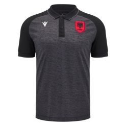 Polo Albanii Travel 2024/25 FSHF 2024/25. Czarne koszulki polo męskie Macron, bez wzorów, sportowe, bez ramiączek. Za 251.50 zł.