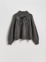Sweter z cekinowym wzorem - szary. Szare swetry damskie Reserved, l, bez wzorów, z dzianiny, bez kołnierzyka, bez ramiączek, bez kaptura. Za 149.99 zł.