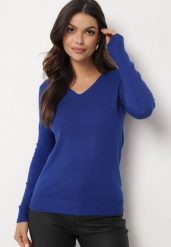 Granatowy Sweter z Bawełną i Dekoltem w Serek Etarevia. Niebieskie swetry damskie Born2be, bez wzorów, z bawełny, bez kołnierzyka, bez ramiączek, bez kaptura. Za 39.99 zł.