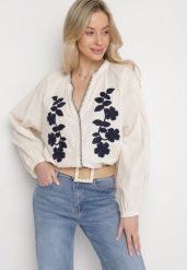 Beżowa Bawełniana Koszula Oversize z Kwiatowym Haftem Lorvesa. Brązowe bluzki damskie Born2be, l, bez wzorów, z bawełny, eleganckie, bez kołnierzyka, bez ramiączek. Za 109.99 zł.