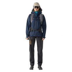 Damskie spodnie wodoodporne Haglöfs L.I.M Airak. Czarne spodnie sportowe damskie Haglöfs, l, bez wzorów, trekkingowe. Za 629.20 zł.