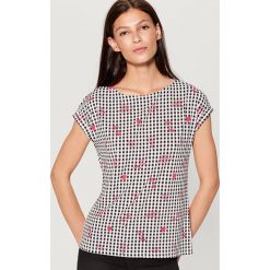 Koszulka basic - Szary. Szare bluzki damskie Mohito. Za 39.99 zł.