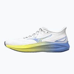 Buty do biegania damskie Mizuno Fortrush white/ultramarine/fortune yellow. Białe obuwie sportowe damskie Mizuno, bez wzorów, z gumy, do biegania. Za 593.50 zł.