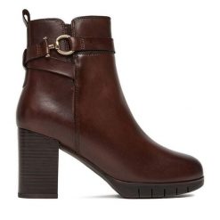 Botki Lasocki. Brązowe botki damskie Lasocki, bez obcasa, na słupku, bez zapięcia. Za 289.99 zł.