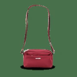 Torebka sportowa WINGS ROSELLA mała damska saszetka na ramię DARK RED. Czerwone torby na ramię damskie Wings, bez wzorów, z materiału, eleganckie, małe, bez dodatków. Za 109.90 zł.