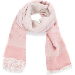 Szal GUESS - AW7740 MOD03 ROS. Szaliki i chusty damskie marki Guess. W wyprzedaży za 169.00 zł.