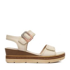 Sandały Remonte. Sandały damskie Remonte, bez wzorów, bez obcasa, na koturnie, bez zapięcia. Za 389.99 zł.