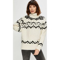 Trendyol - Sweter. Swetry damskie marki Trendyol. W wyprzedaży za 79.90 zł.