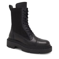 Trzewiki Badura. Czarne botki damskie Badura, bez obcasa, na płaskiej podeszwie, bez zapięcia. Za 429.99 zł.