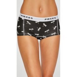 Pieces - Figi. Figi damskie marki Pieces. W wyprzedaży za 29.90 zł.