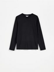Longsleeve slim fit - czarny. Czarne bluzki z długim rękawem męskie Reserved, l, bez wzorów, z bawełny, bez kołnierzyka. Za 69.99 zł.