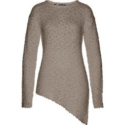 Sweter z asymetryczną linią dołu bonprix brunatny. Brązowe swetry damskie bonprix, z dzianiny, z asymetrycznym kołnierzem. Za 79.99 zł.
