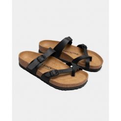 Klapki damskie Birkenstock 071791. Czarne klapki damskie Birkenstock, bez wzorów, z materiału, eleganckie, bez obcasa. Za 682.00 zł.