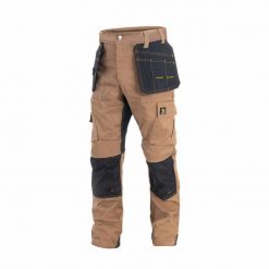 PROCERA Spodnie do pasa w kolorze khaki XL/56. Brązowe spodnie sportowe męskie PROCERA, m, bez wzorów. Za 145.00 zł.