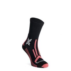 Skarpety do biegania damskie X-Socks Trailrun Perform Crew. Czarne skarpety damskie X-Socks, bez wzorów. Za 96.99 zł.