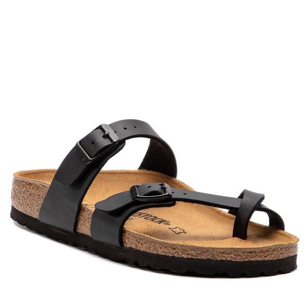 Japonki Birkenstock. Czarne klapki damskie Birkenstock, bez wzorów, bez obcasa. Za 289.99 zł.