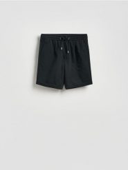 Szorty regular fit - czarny. Czarne szorty męskie Reserved, l, bez wzorów, z dzianiny. Za 99.99 zł.