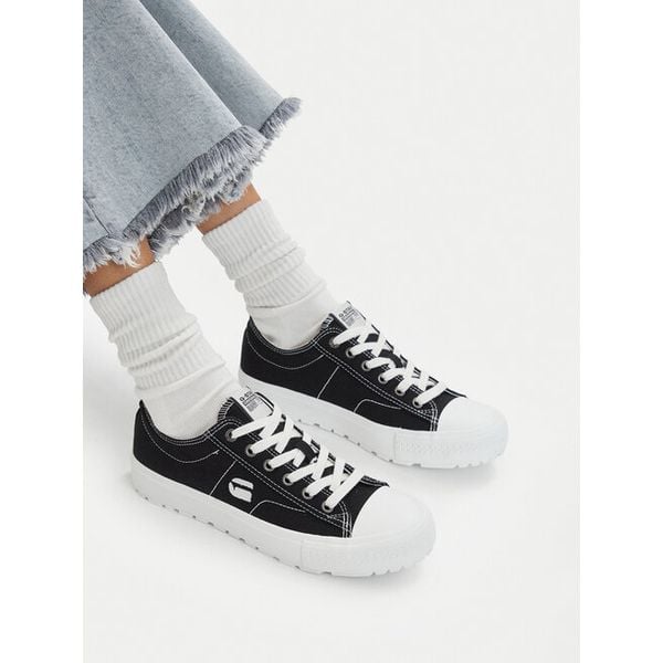 Trampki G-Star. Czarne trampki i tenisówki damskie G-Star, bez wzorów, retro, bez zapięcia. Za 179.99 zł.