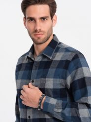 Koszula męska flanelowa w kratę - niebieska V4 OM-SHCS-0150 - S. Niebieskie koszule męskie Ombre Clothing, m, bez wzorów, bez kołnierzyka, bez ramiączek. W wyprzedaży za 79.99 zł.