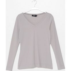 Simple - Bluzka. Szare bluzki damskie marki Simple. W wyprzedaży za 179.90 zł.