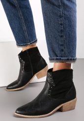 Czarne Botki Kowbojki z Nitami Egochis. Czarne botki damskie Renee, z jeansu, eleganckie, bez obcasa, na obcasie, bez zapięcia. Za 79.99 zł.