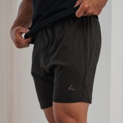 Premium Active Short - Spodnie sportowe. Czarne spodnie sportowe męskie REEVA, l, bez wzorów, z tkaniny. Za 196.00 zł.