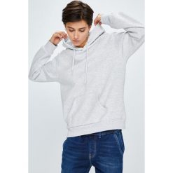 Vero Moda - Bluza. Bluzy damskie marki Vero Moda. W wyprzedaży za 69.90 zł.