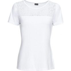 Shirt bonprix biały. Białe bluzki damskie bonprix, bez wzorów, z dzianiny, klasyczne, bez kołnierzyka. Za 34.99 zł.