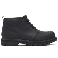 Timberland Britton Road Mid Chukka WP Nero Trzewiki męskie. Czarne botki męskie Timberland, bez wzorów, biznesowe, bez zapięcia. W wyprzedaży za 639.99 zł.
