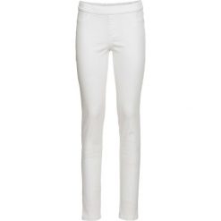 Jegginsy bonprix biały twill. Białe legginsy damskie bonprix, bez wzorów, z jeansu. Za 89.99 zł.