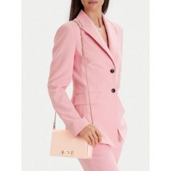 Torebka Nine West. Czerwone torebki do ręki damskie Nine West, bez wzorów, wizytowe, bez dodatków. Za 219.99 zł.